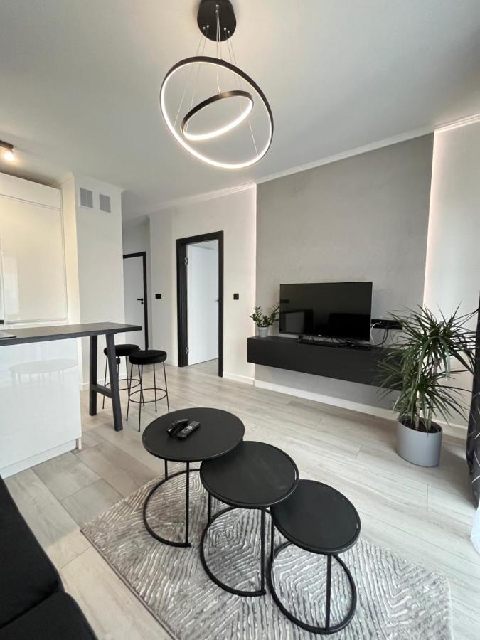 Apartamento Trzy Pokoje Mieszkanie W Nowej Dzielnicy Wroclawia Exterior foto